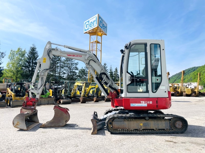 Takeuchi TB138FR (3775) - Miniescavatore: foto 1 Takeuchi TB138FR (3775) - Miniescavatore: foto 1