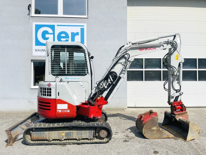 Takeuchi TB138FR (3775) - Miniescavatore: foto 2 Takeuchi TB138FR (3775) - Miniescavatore: foto 2