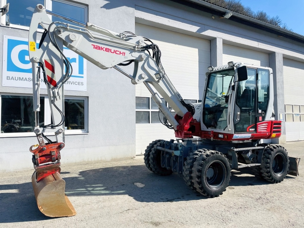 Takeuchi TB295W (3964) - Escavatore gommato: foto 5 Takeuchi TB295W (3964) - Escavatore gommato: foto 5