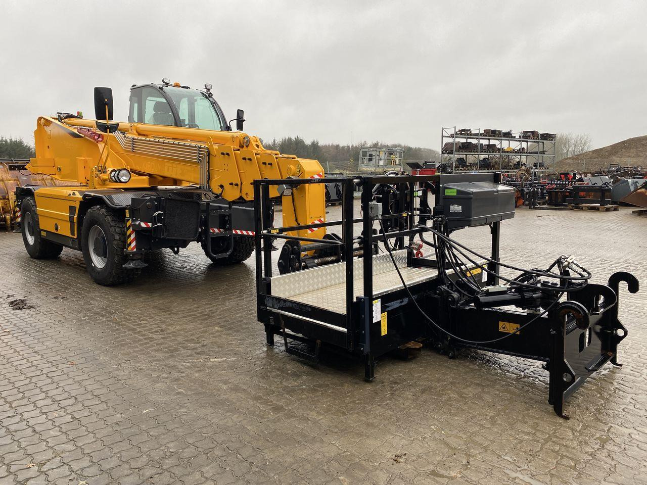 Dieci Pegasus 50.25 - Sollevatore telescopico: foto 5 Dieci Pegasus 50.25 - Sollevatore telescopico: foto 5