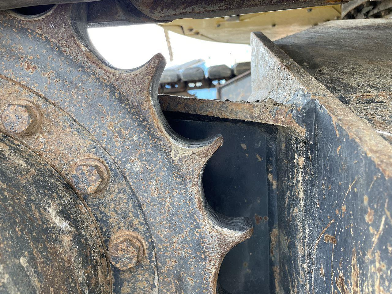 Escavatore cingolato Komatsu PC138US-11: foto 6