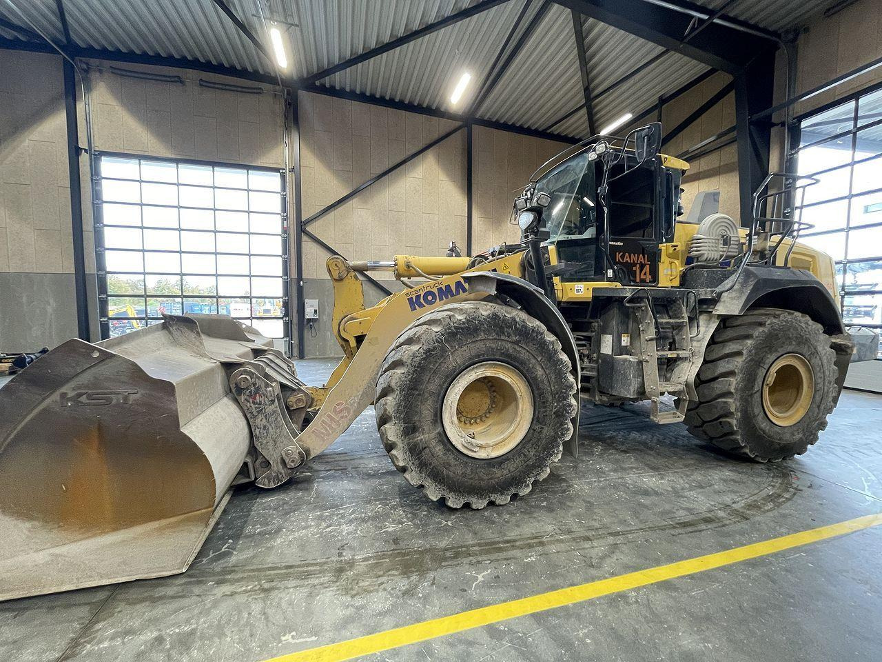 Komatsu WA475-10EO - Pala gommata: foto 2 Komatsu WA475-10EO - Pala gommata: foto 2