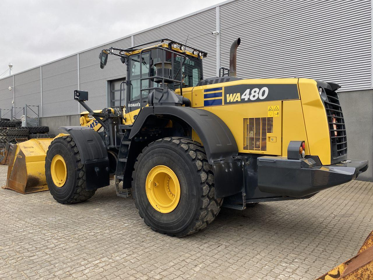 Komatsu WA480-8 - Pala gommata: foto 2 Komatsu WA480-8 - Pala gommata: foto 2