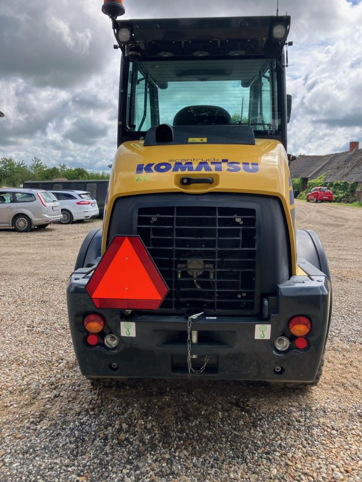 Komatsu WA80M-8EO - Pala articolata: foto 2 Komatsu WA80M-8EO - Pala articolata: foto 2