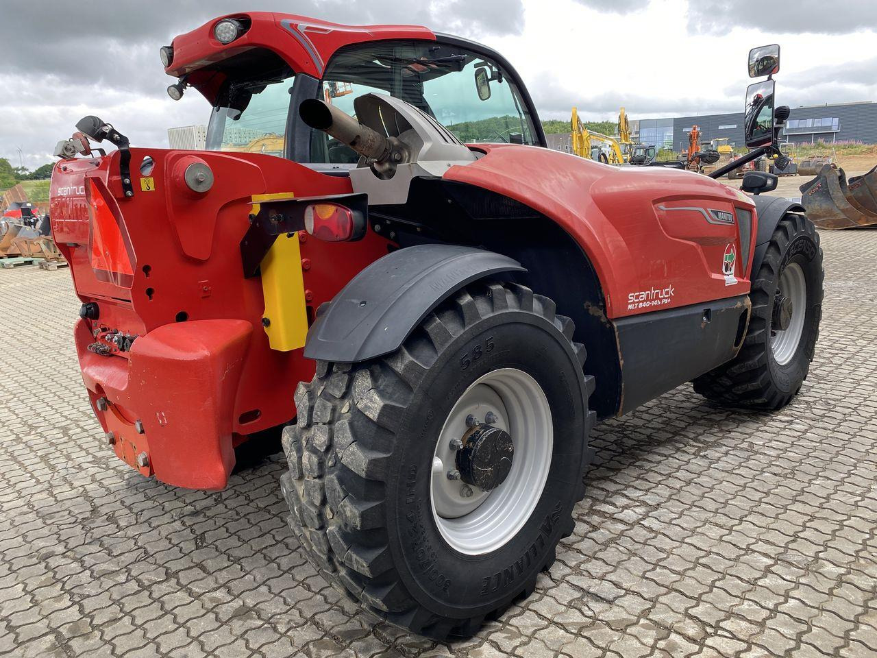 Manitou MLT840-145PS ELITE - Sollevatore telescopico: foto 4 Manitou MLT840-145PS ELITE - Sollevatore telescopico: foto 4