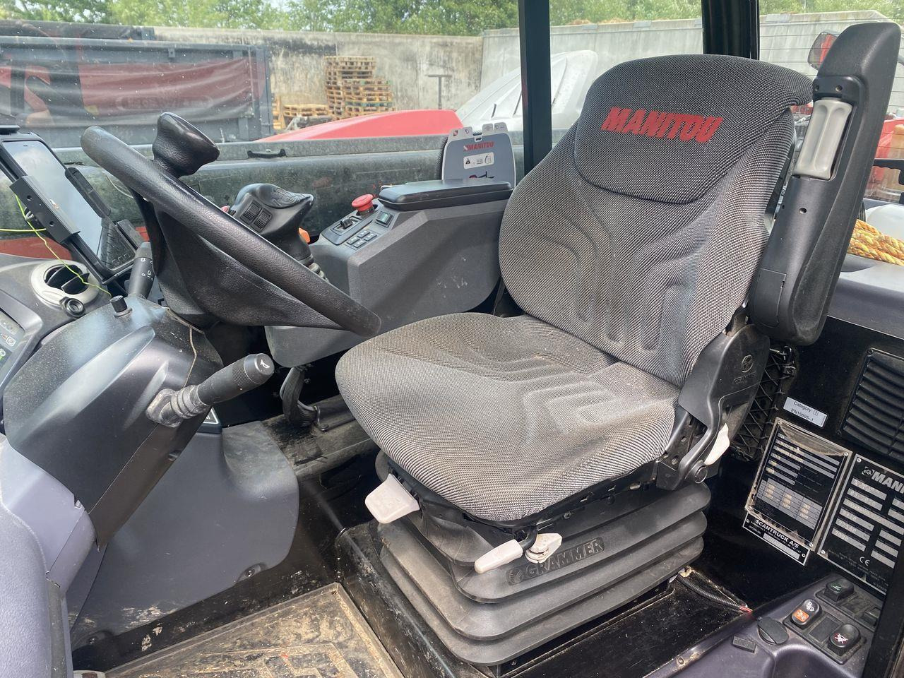 Manitou MLT840-145PS+ Elite - Sollevatore telescopico: foto 3 Manitou MLT840-145PS+ Elite - Sollevatore telescopico: foto 3