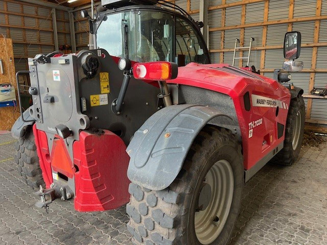 Massey Fergusson TH7038X - Sollevatore telescopico: foto 2 Massey Fergusson TH7038X - Sollevatore telescopico: foto 2