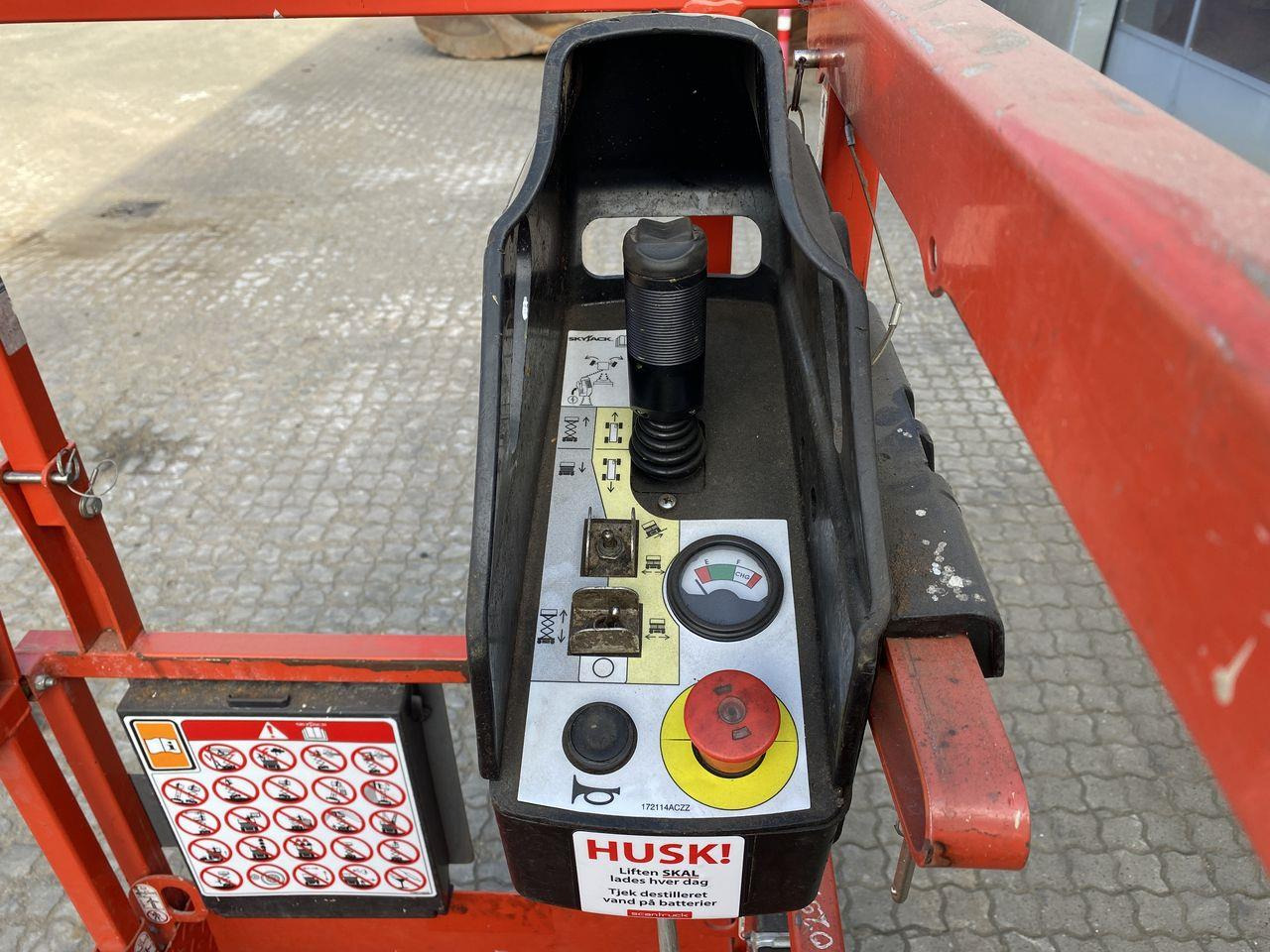 Skyjack SJ3219 - Piattaforma a pantografo: foto 3 Skyjack SJ3219 - Piattaforma a pantografo: foto 3