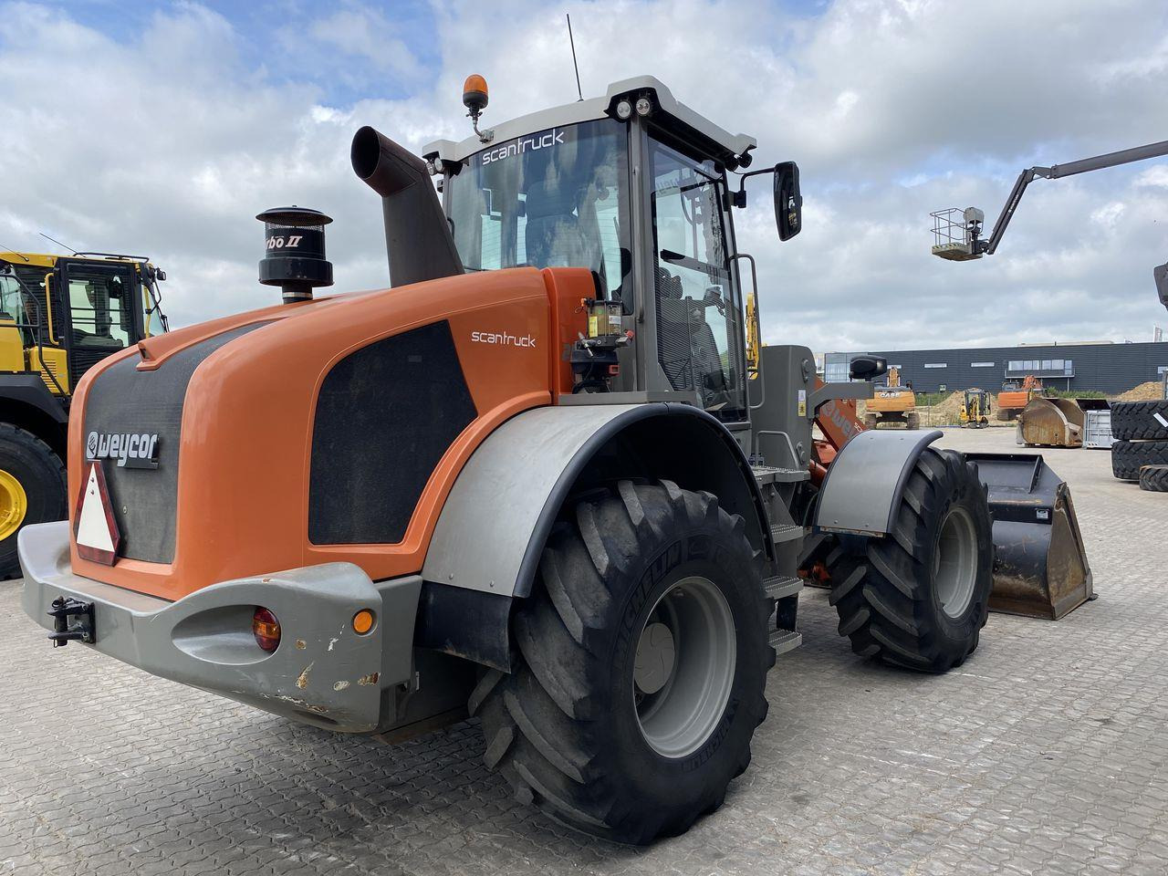 Weycor AR250e - Pala gommata: foto 4 Weycor AR250e - Pala gommata: foto 4