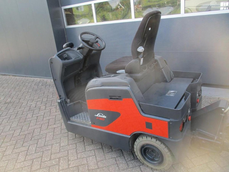 Linde P 60 - Trattore elettrico: foto 1 Linde P 60 - Trattore elettrico: foto 1