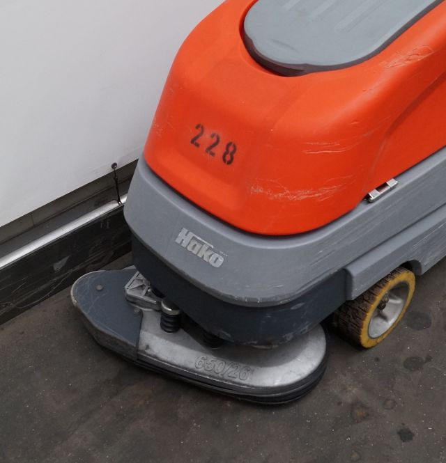 Hako Hakomatic B70 - Lavasciuga pavimenti industriale: foto 3 Hako Hakomatic B70 - Lavasciuga pavimenti industriale: foto 3