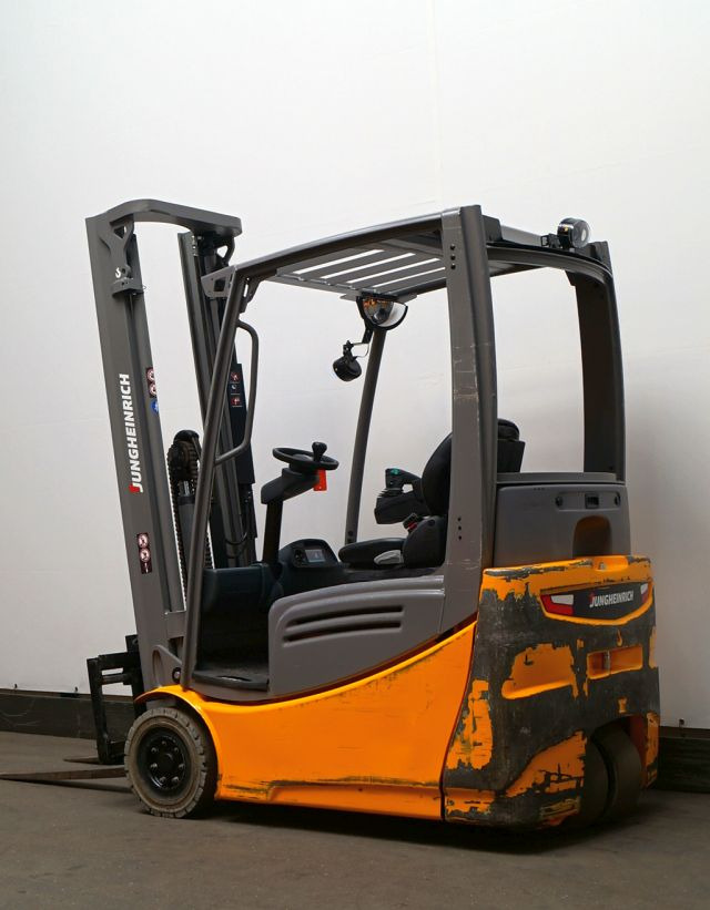 Jungheinrich EFG216k - Carrello elevatore elettrico: foto 2 Jungheinrich EFG216k - Carrello elevatore elettrico: foto 2