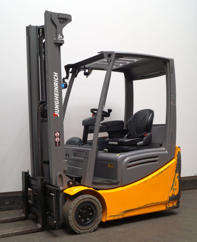 Jungheinrich EFG216k - Carrello elevatore elettrico: foto 1 Jungheinrich EFG216k - Carrello elevatore elettrico: foto 1