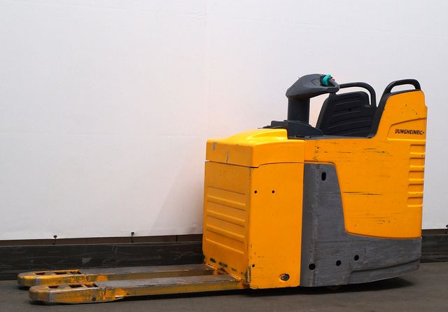 Jungheinrich ERE225 - Transpallet: foto 1 Jungheinrich ERE225 - Transpallet: foto 1