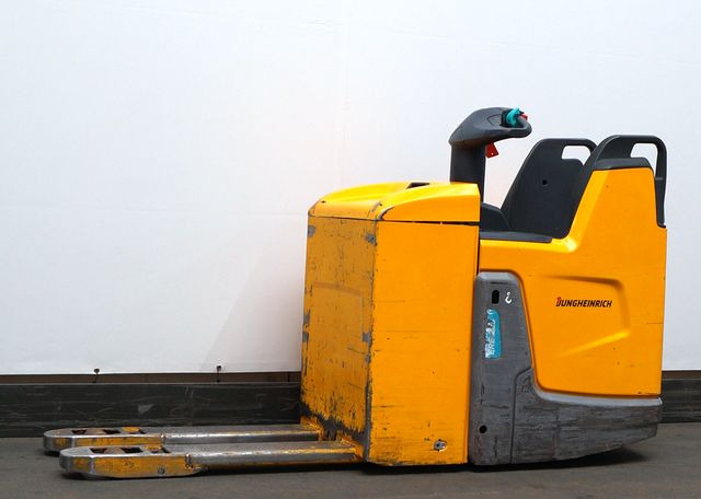 Jungheinrich ERE225 - Transpallet: foto 1 Jungheinrich ERE225 - Transpallet: foto 1