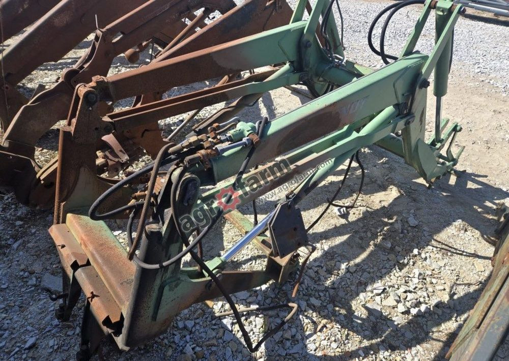 Ładowacz czołowy z adaptacją, Fendt 380 GT - Caricatore frontale per trattori: foto 3 Ładowacz czołowy z adaptacją, Fendt 380 GT - Caricatore frontale per trattori: foto 3