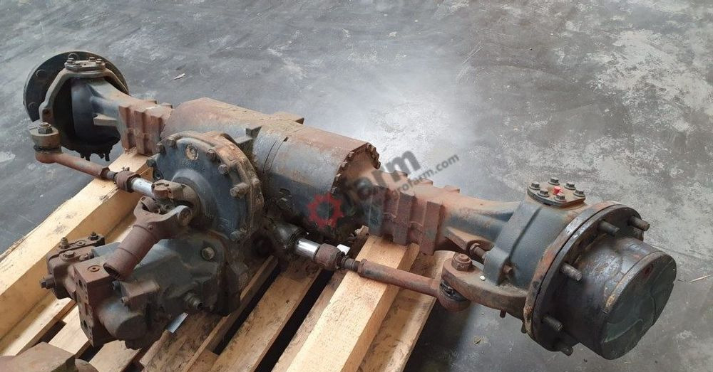 Przedni most, oś Massey Ferguson 8925 4240058M1 - Trasmissione: foto 3 Przedni most, oś Massey Ferguson 8925 4240058M1 - Trasmissione: foto 3