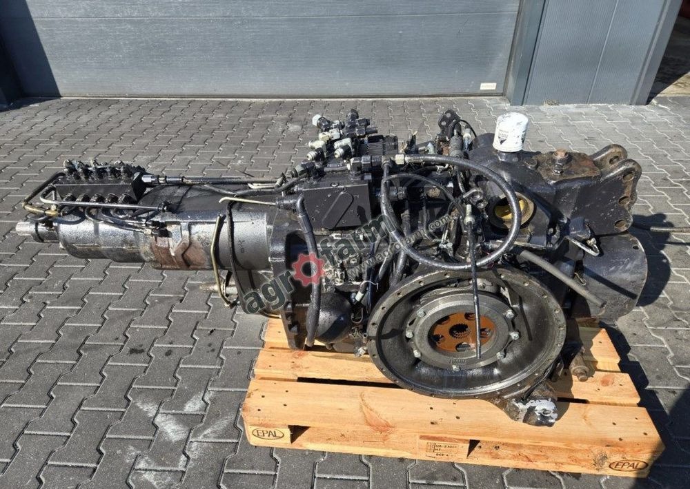 Skrzynia biegów, most tylny Valtra T171, T191 - Cambio: foto 2 Skrzynia biegów, most tylny Valtra T171, T191 - Cambio: foto 2