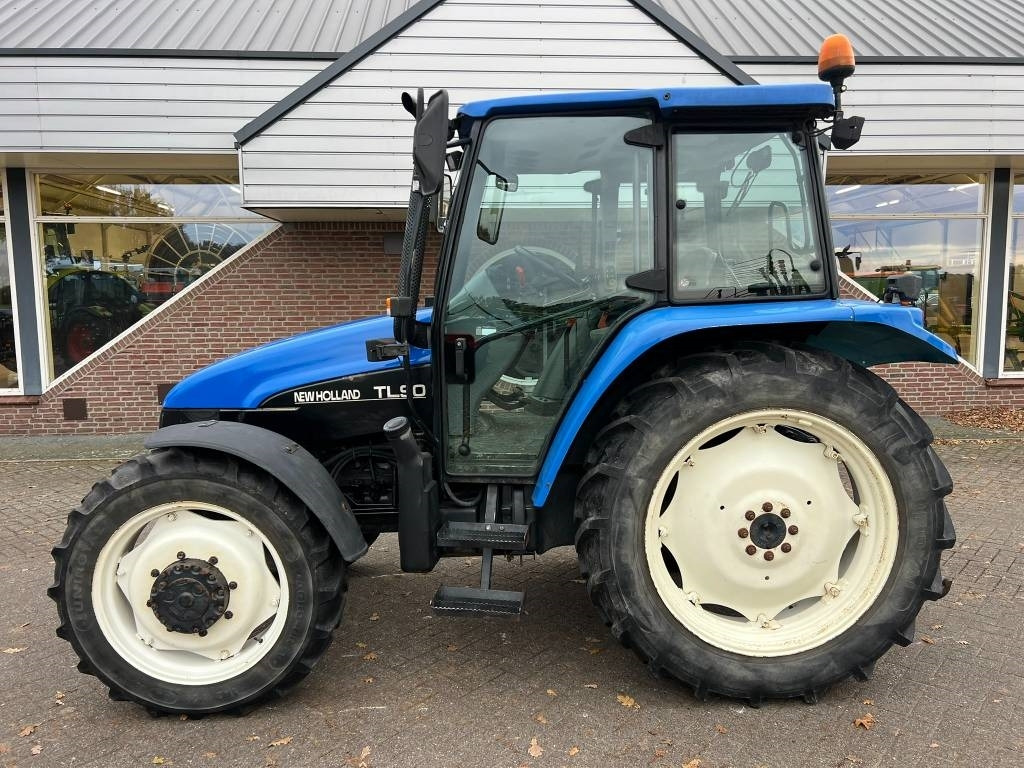 New Holland TL 90 trekker - Trattore: foto 2 New Holland TL 90 trekker - Trattore: foto 2