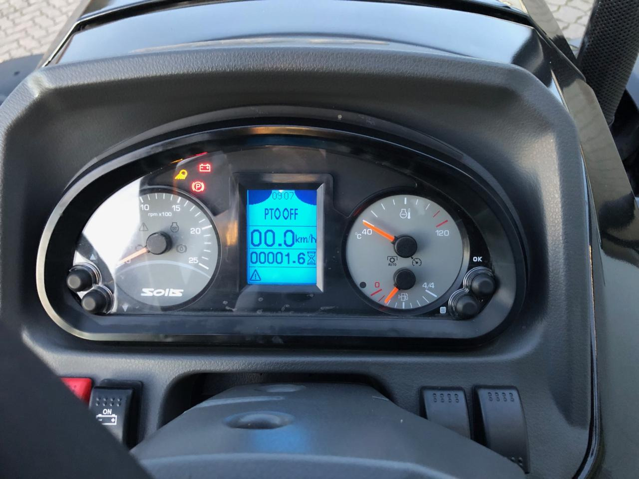 Solis 50 Stage V Panther - Trattore: foto 5 Solis 50 Stage V Panther - Trattore: foto 5