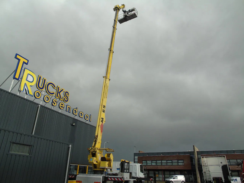 DAF CF 65.280 + 33 METER + big platform persons /400kg - Camion: foto 4 DAF CF 65.280 + 33 METER + big platform persons /400kg - Camion: foto 4