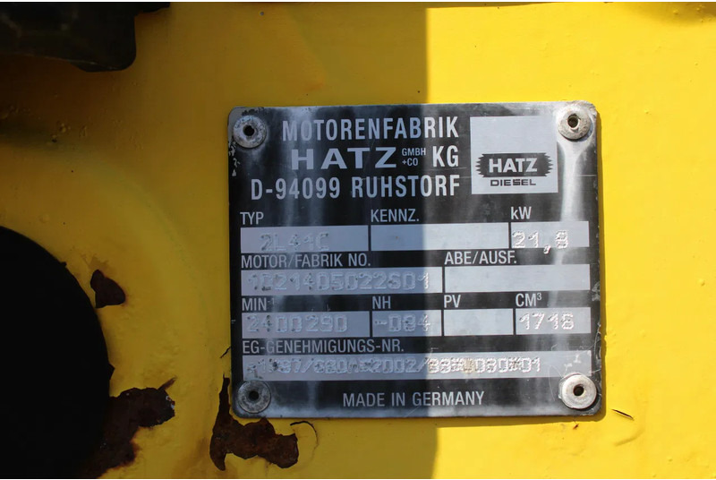 Camion per il trasporto di bitume MAN TGA 26.310 + LINDHOFF EN LINNE 6M3 + MANUAL + COMBI: foto 8 Camion per il trasporto di bitume MAN TGA 26.310 + LINDHOFF EN LINNE 6M3 + MANUAL + COMBI: foto 8