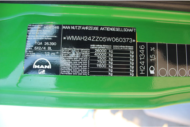 Camion per il trasporto di bitume MAN TGA 26.310 + LINDHOFF EN LINNE 6M3 + MANUAL + COMBI: foto 16 Camion per il trasporto di bitume MAN TGA 26.310 + LINDHOFF EN LINNE 6M3 + MANUAL + COMBI: foto 16