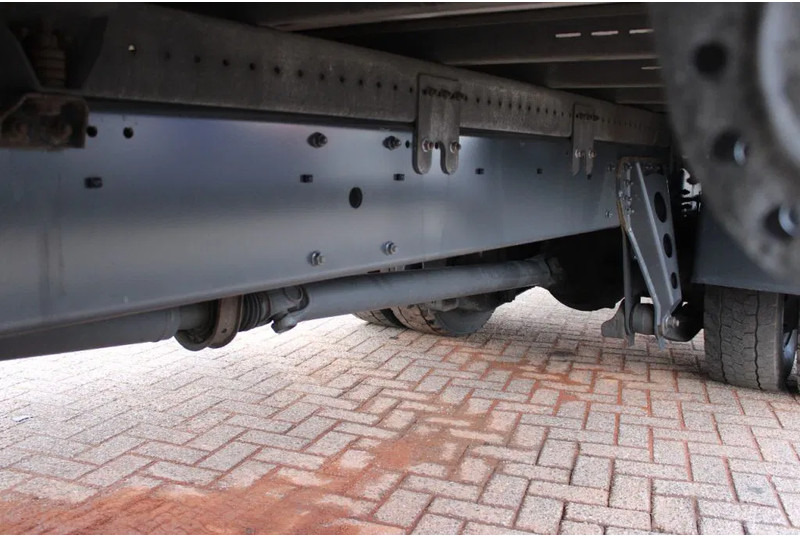 Autocarro frigorifero DAF LF 250 + CARRIER XARIOS 500 + 16T EURO 6 + PERFECT TRUCK + BE apk 04-2024: foto 13 Autocarro frigorifero DAF LF 250 + CARRIER XARIOS 500 + 16T EURO 6 + PERFECT TRUCK + BE apk 04-2024: foto 13