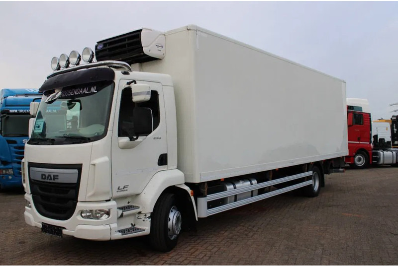 Autocarro frigorifero DAF LF 250 + CARRIER XARIOS 500 + 16T EURO 6 + PERFECT TRUCK + BE apk 04-2024: foto 8 Autocarro frigorifero DAF LF 250 + CARRIER XARIOS 500 + 16T EURO 6 + PERFECT TRUCK + BE apk 04-2024: foto 8