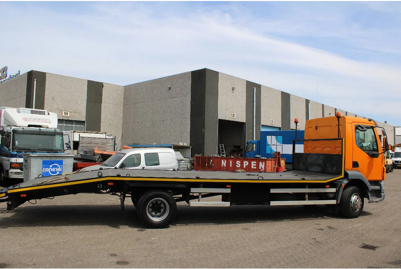 DAF LF 55.220 + HYDROLIC RAMPS + MANUAL - Autocarro trasporto automezzi: foto 5 DAF LF 55.220 + HYDROLIC RAMPS + MANUAL - Autocarro trasporto automezzi: foto 5