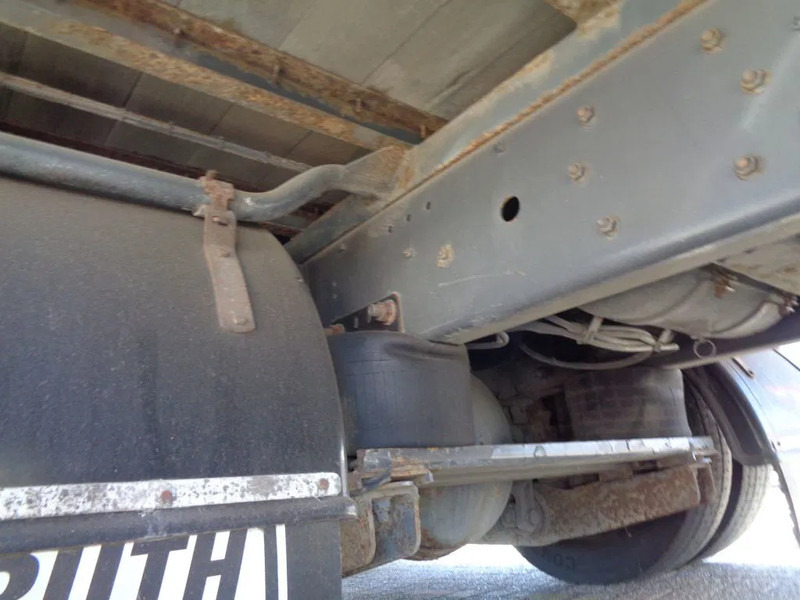 Camion centinato DAF LF55.180 + MANUAL + LIFT: foto 15 Camion centinato DAF LF55.180 + MANUAL + LIFT: foto 15