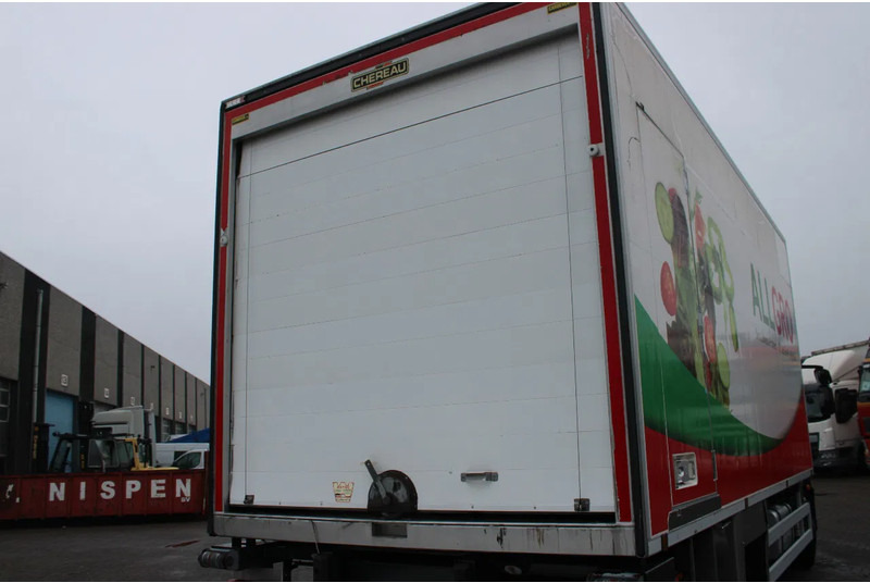Iveco Eurocargo 140e22 + EURO 6 + LOW KM + chereau - Autocarro frigorifero: foto 4 Iveco Eurocargo 140e22 + EURO 6 + LOW KM + chereau - Autocarro frigorifero: foto 4