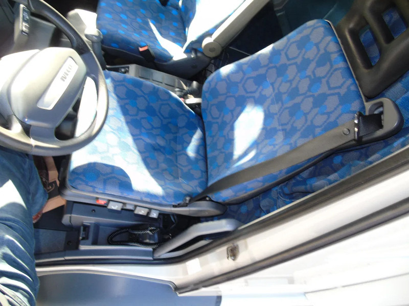 Autocarro furgonato Iveco Eurocargo 150E24 + MANUAL + 177KM: foto 19