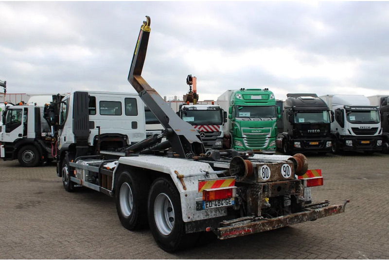 Autocarro scarrabile Iveco Stralis 460 + 6X2 + 20T: foto 10