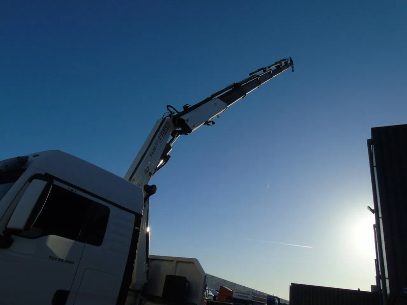 MAN TGX 26.440 + FASSI 455A.2.26 + EURO 6 + 6X2 + REMOTE - Camion con gru: foto 4 MAN TGX 26.440 + FASSI 455A.2.26 + EURO 6 + 6X2 + REMOTE - Camion con gru: foto 4