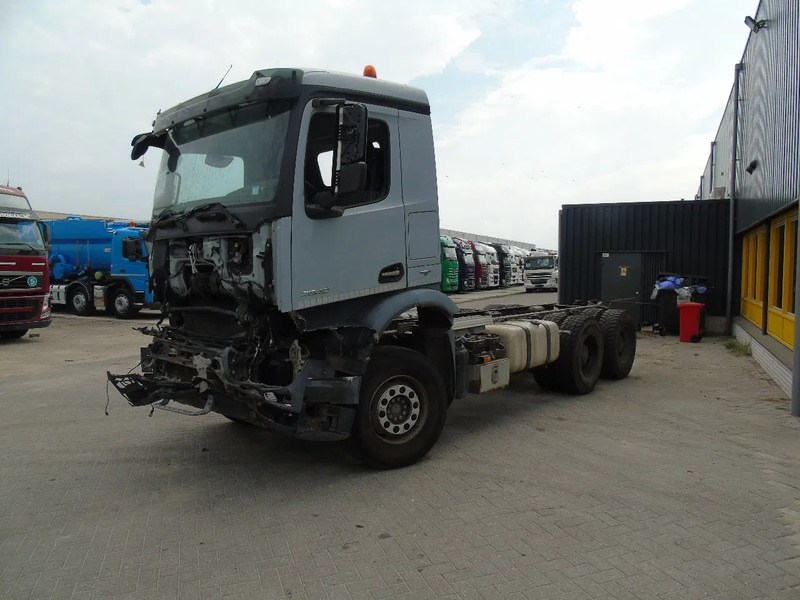 Mercedes-Benz Arocs 2640 + 6x4 + functional / engine good + EURO 6 + Drivabale - Autocarro telaio: foto 2 Mercedes-Benz Arocs 2640 + 6x4 + functional / engine good + EURO 6 + Drivabale - Autocarro telaio: foto 2