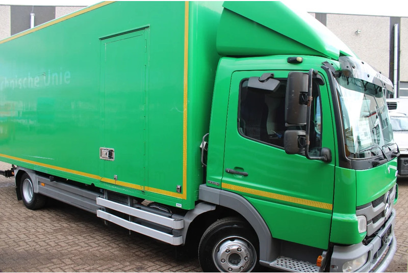 Mercedes-Benz Atego 1018 + EURO 5 - Autocarro furgonato: foto 3 Mercedes-Benz Atego 1018 + EURO 5 - Autocarro furgonato: foto 3