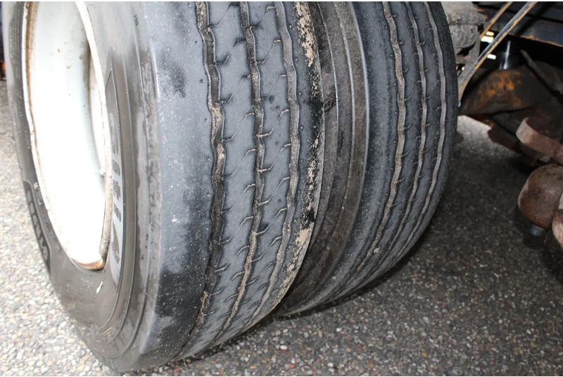 Nooteboom 48-03 3 AXLE - Semirimorchio pianale ribassato: foto 4 Nooteboom 48-03 3 AXLE - Semirimorchio pianale ribassato: foto 4