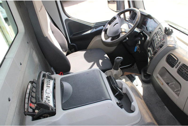Camion con gru Renault Kerax 370 + HIAB 166-4 HIDRUO + 6X4 + MANUAL + SPRING + REMOTE + EURO 5 + 6X4: foto 9