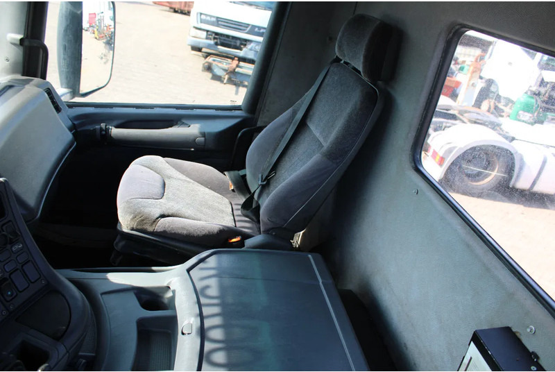Autocarro scarrabile Scania P124-360 + HOOK + 6X2 + MANUAL + EURO 2: foto 11