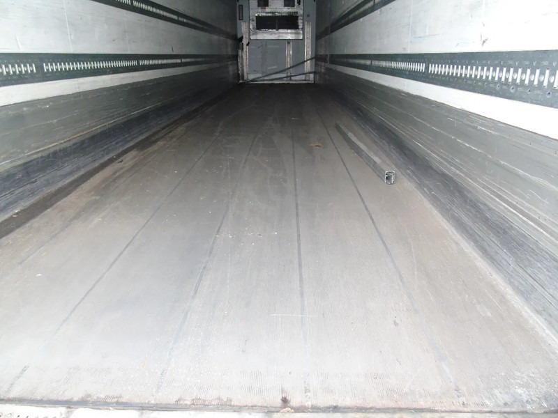 Schmitz Cargobull + CARRIER VECTOR 1950 + LIFT + APK 07-26 - Semirimorchio frigorifero: foto 4 Schmitz Cargobull + CARRIER VECTOR 1950 + LIFT + APK 07-26 - Semirimorchio frigorifero: foto 4