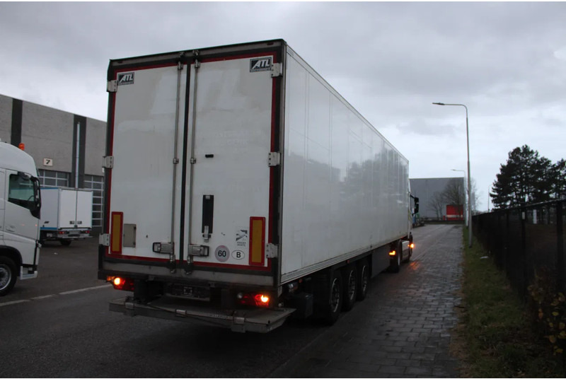 Schmitz Cargobull + carrier vector 1350 + ATP + 264 height - Semirimorchio frigorifero: foto 5 Schmitz Cargobull + carrier vector 1350 + ATP + 264 height - Semirimorchio frigorifero: foto 5