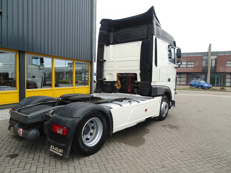 DAF XF 106.480 + EURO 6 + SPOILER - Trattore stradale: foto 4 DAF XF 106.480 + EURO 6 + SPOILER - Trattore stradale: foto 4
