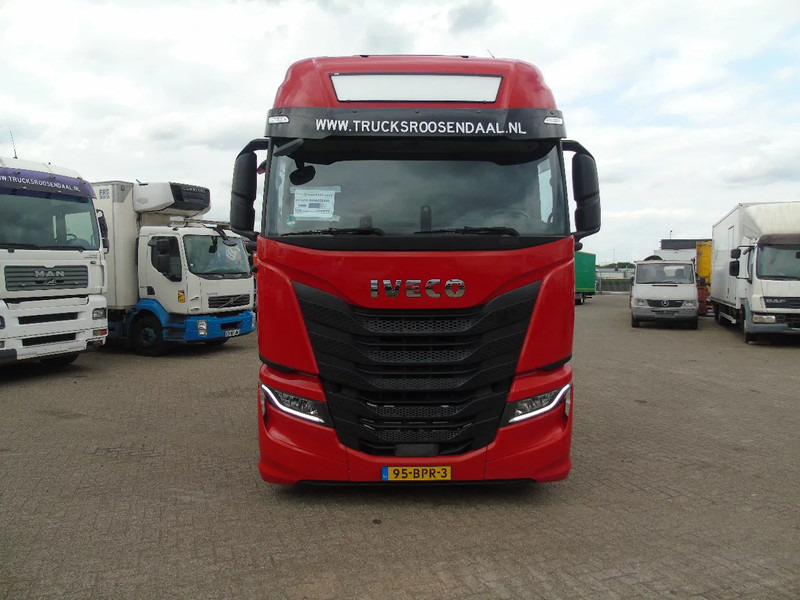 Iveco S-WAY 460 + LNG + 10 PIECES IN STOCK - Trattore stradale: foto 5 Iveco S-WAY 460 + LNG + 10 PIECES IN STOCK - Trattore stradale: foto 5