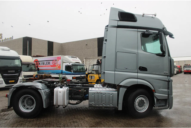 Mercedes-Benz Actros 1851 + EURO 5 + Retarder!! - Trattore stradale: foto 4 Mercedes-Benz Actros 1851 + EURO 5 + Retarder!! - Trattore stradale: foto 4