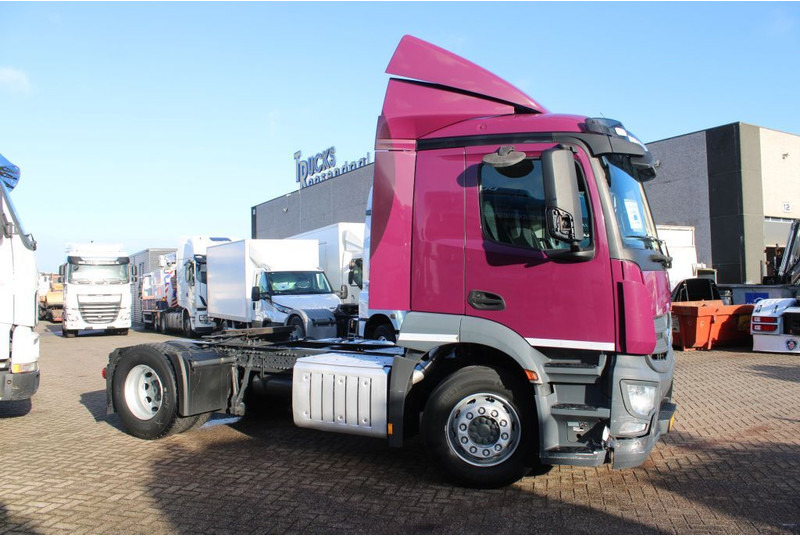 Mercedes-Benz Actros 1936 + EURO 6 + VERY CLEAN - Trattore stradale: foto 3 Mercedes-Benz Actros 1936 + EURO 6 + VERY CLEAN - Trattore stradale: foto 3