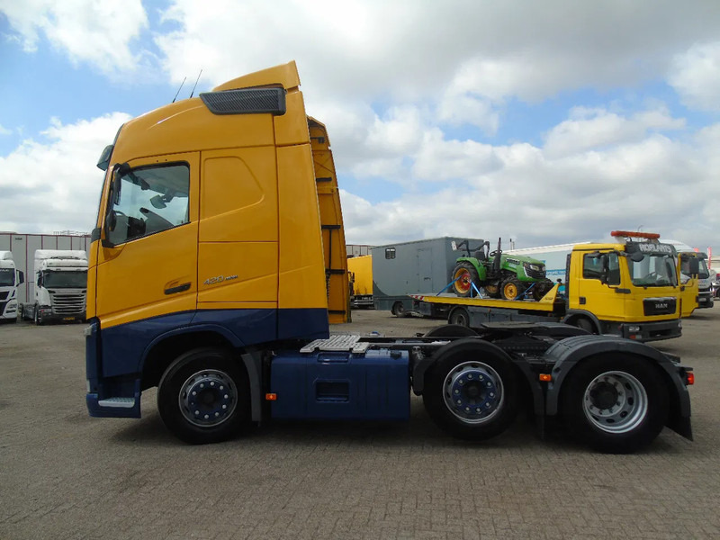 Volvo FH 420 + 6X2 + EURO 6 - Trattore stradale: foto 2 Volvo FH 420 + 6X2 + EURO 6 - Trattore stradale: foto 2