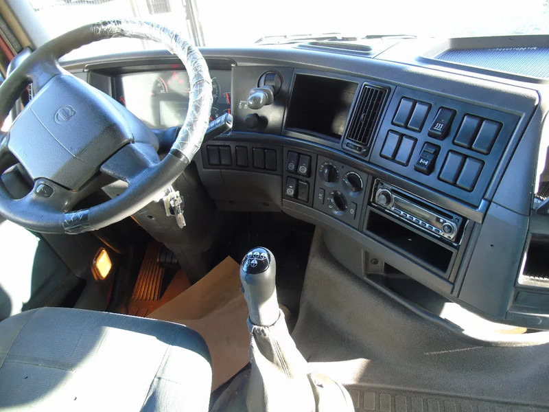 Volvo FH 460 + XL CABINE + EURO 5+ MANUAL - Trattore stradale: foto 5 Volvo FH 460 + XL CABINE + EURO 5+ MANUAL - Trattore stradale: foto 5