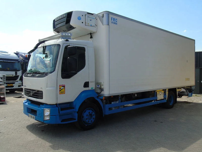 Volvo FL 16.260 +CHEREAU + carrier + manual - Autocarro frigorifero: foto 2 Volvo FL 16.260 +CHEREAU + carrier + manual - Autocarro frigorifero: foto 2