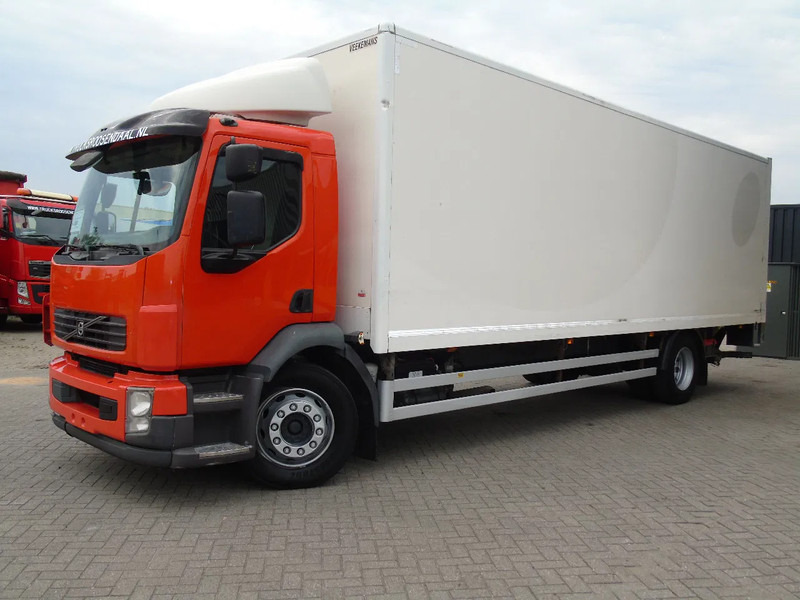 Volvo FL 260 + 18T + LIFT - Autocarro furgonato: foto 2 Volvo FL 260 + 18T + LIFT - Autocarro furgonato: foto 2